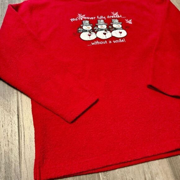 Vintage Red Christmas Sweater with embroidered snowmen Novelty Holiday, Nostalgi - Picture 2 of 8